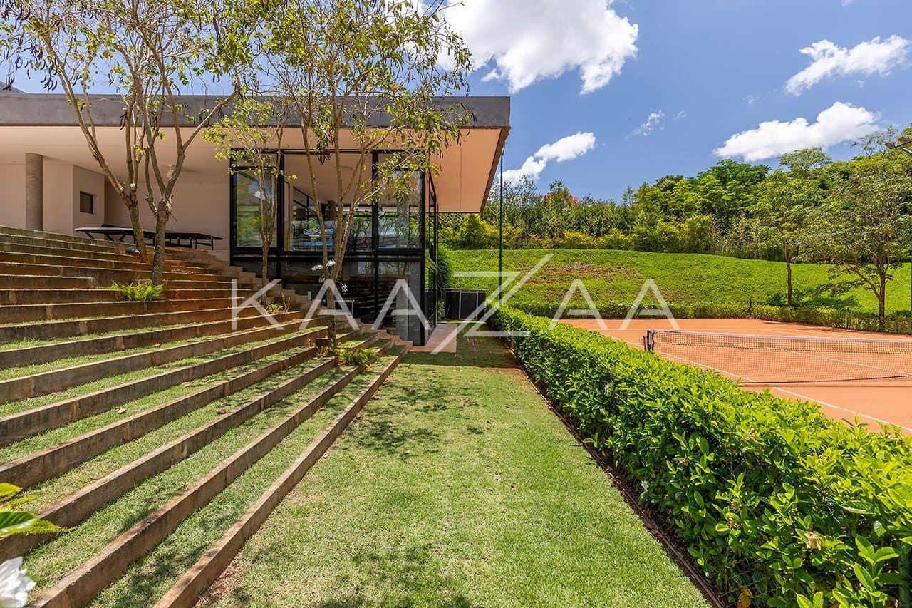 Projeto moderno, arrojado e com muita qualidade nos materiais. Casa na Quinta da Baroneza. - Foto 11